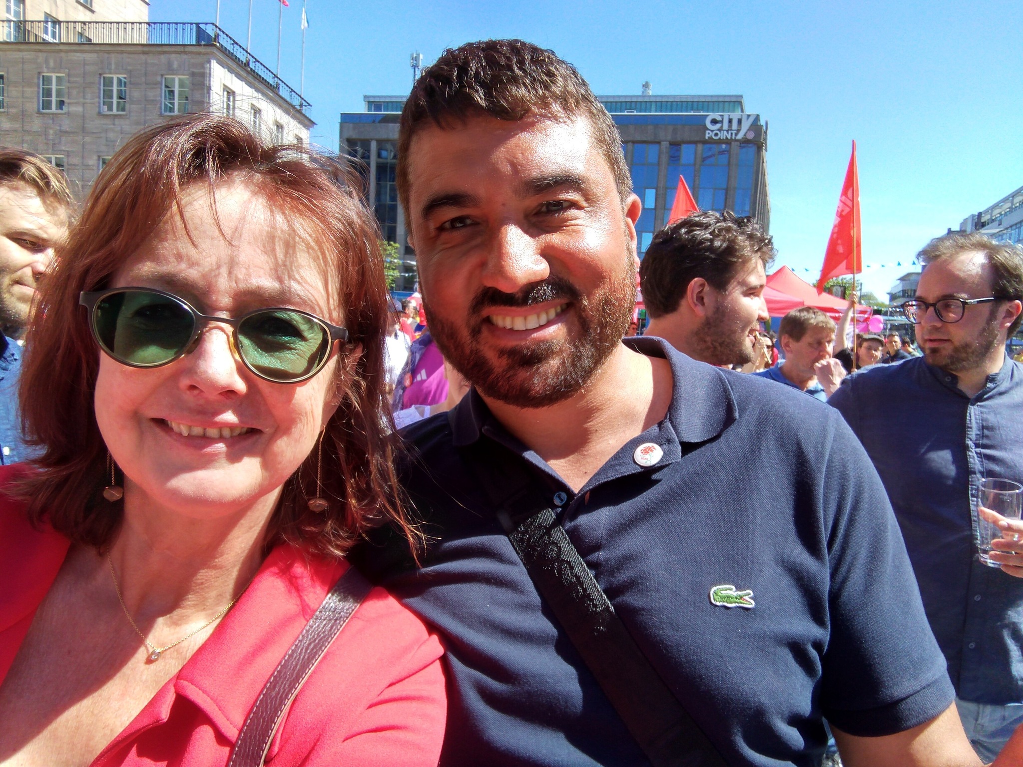 Mit dem Bocumer Parteivorsitzenden Serdar Yüksel